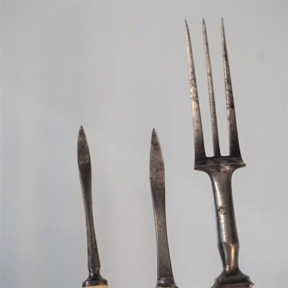 Antique 2 Nut Picks And 1 Fork Bakelite Handles Grandmas Kitchen - Picture 3 of 9